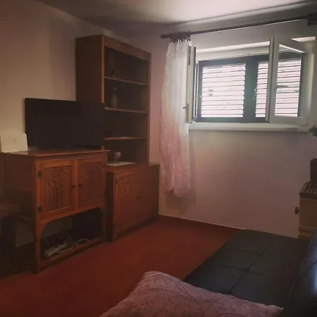 Rovenska 52 Apartment Veli Losinj