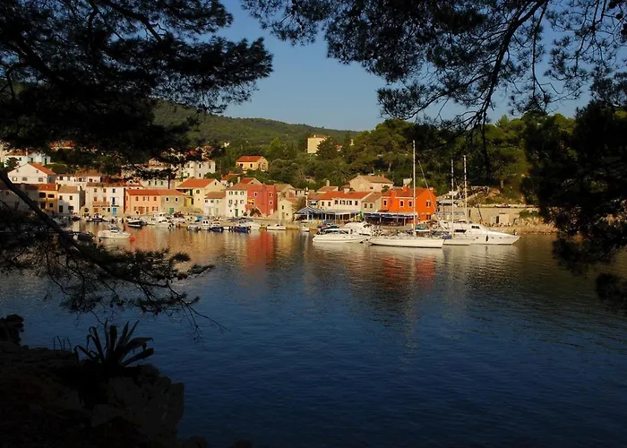 Appartement Rovenska 52 *