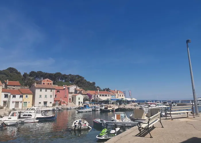 Rovenska 52 Appartamento *