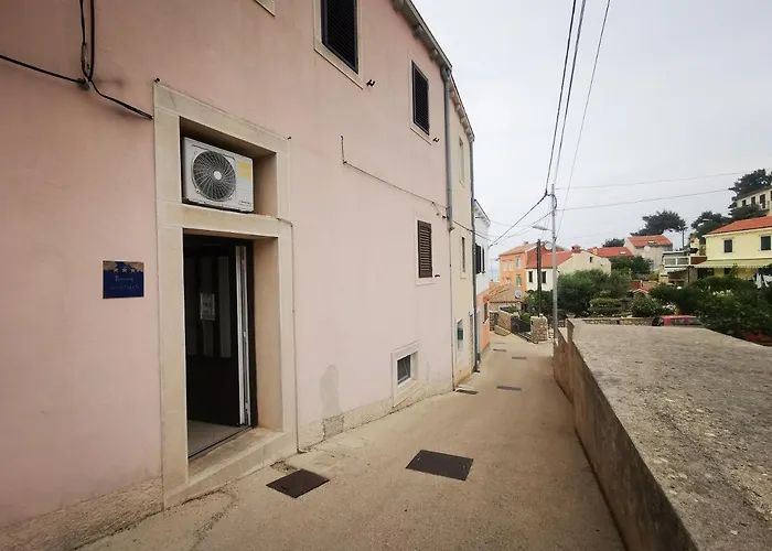 Rovenska 52 Veli Lošinj